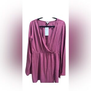 NWT~Tobi Marroon Faux Wrap Long bell Sleeve
Dress Size Large